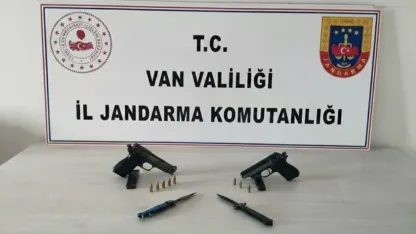 Van’da silah ve kaçak sigara ele geçirildi
