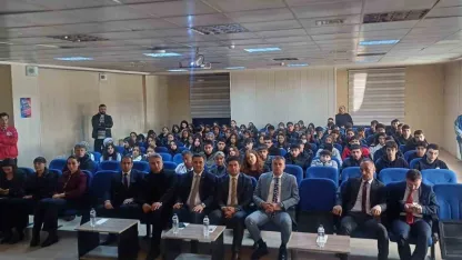 Hakkari’de gençler teknolojiyle buluşuyor