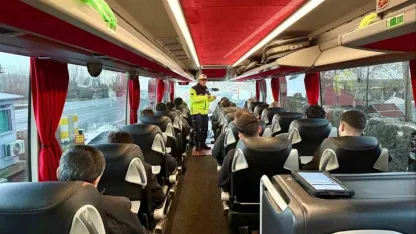 Jandarma Muş’ta emniyet kemeri denetimleri gerçekleştirdi