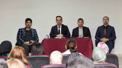 Çatak’ta ‘Motivasyon ve Mesleki Rehberlik’ toplantısı