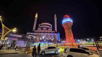 Bingöl’de ilk teravih coşkusu yaşandı