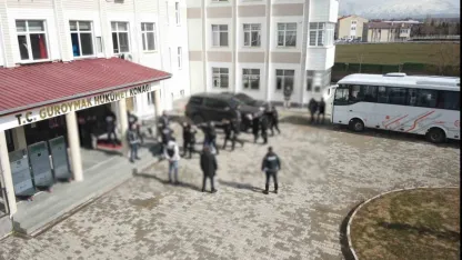 Bitlis’te tefeci şebekesine operasyon: 7 tutuklama