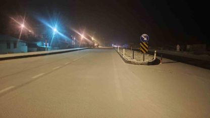 Malatya’nın yüksek kesimlerinde kar yağışı etkili oluyor