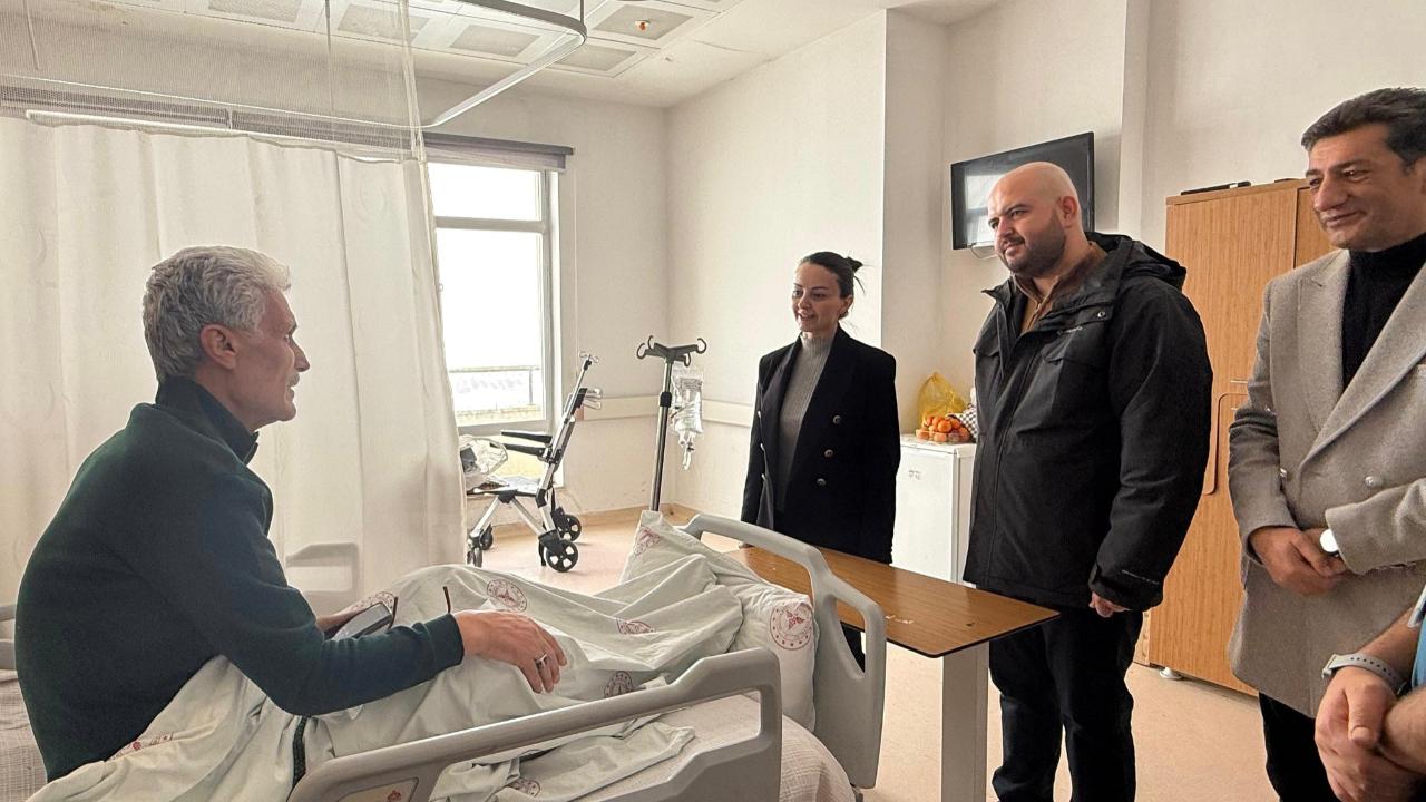 Ağrı Eğitim ve Araştırma Hastanesi’nde Hastalara Moral Ziyareti