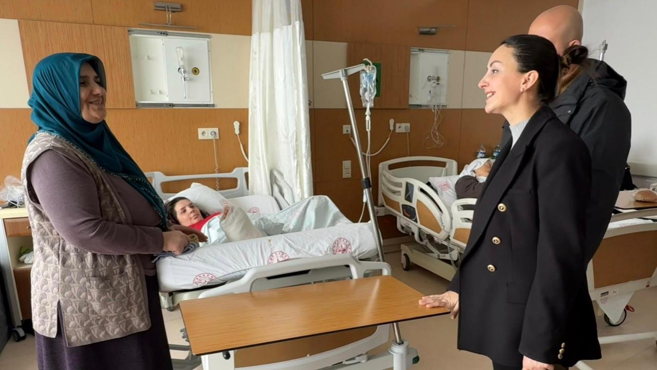 Ağrı Eğitim ve Araştırma Hastanesi’nde Hastalara Moral Ziyareti