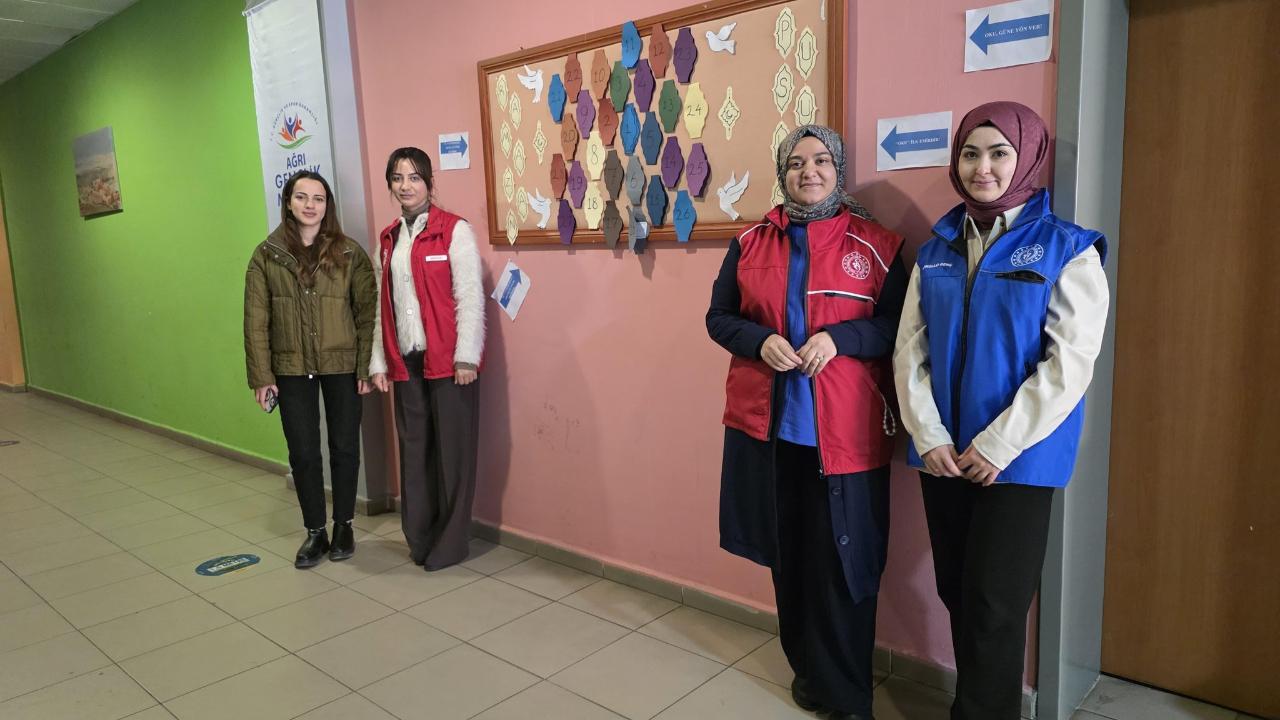 Ağrı Gençlik Merkezi’nde manevi atmosfer