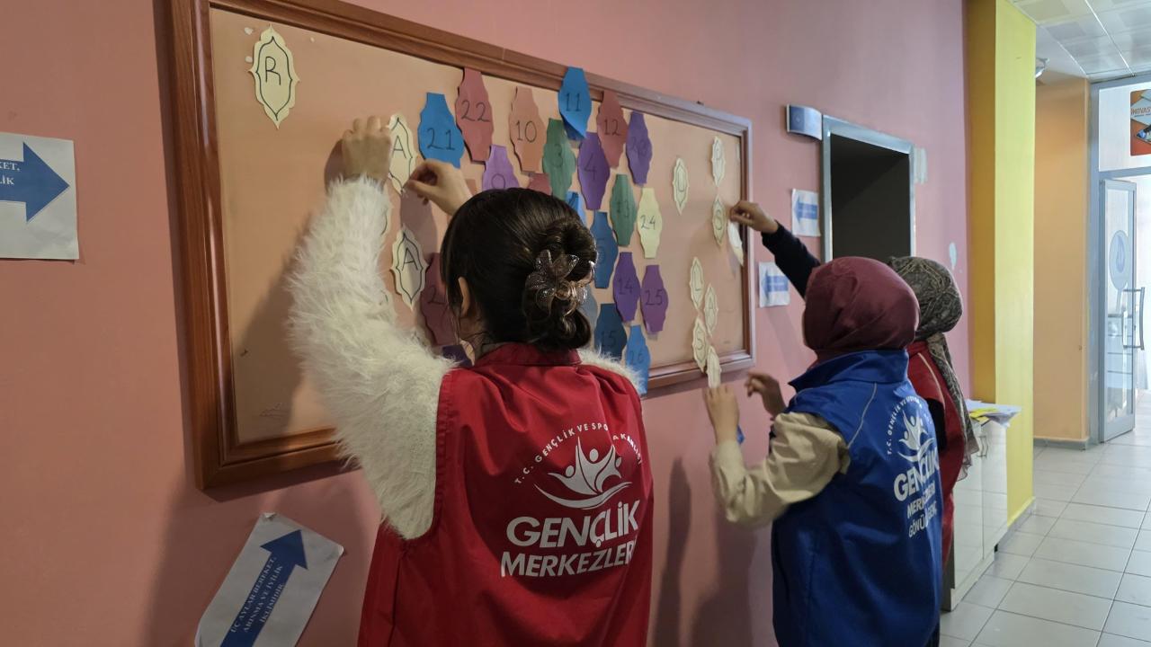 Ağrı Gençlik Merkezi’nde manevi atmosfer