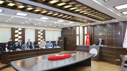 Ağrı Valisi  Bozkurt’tan güvenlik vurgusu