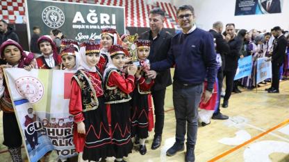 Ağrı’da Halk Oyunları İl Birinciliği Yarışmaları Tamamlandı