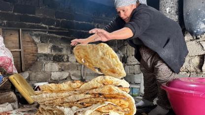 Ağrı’da Havaların Isınmasıyla Tandırlar Yeniden Yandı