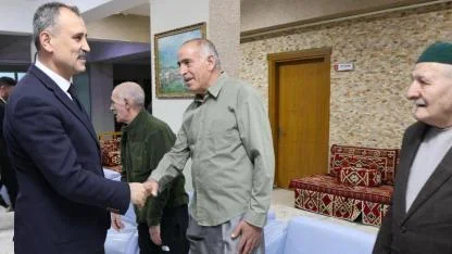 Ağrı’da Huzurevinde Ramazan Buluşması