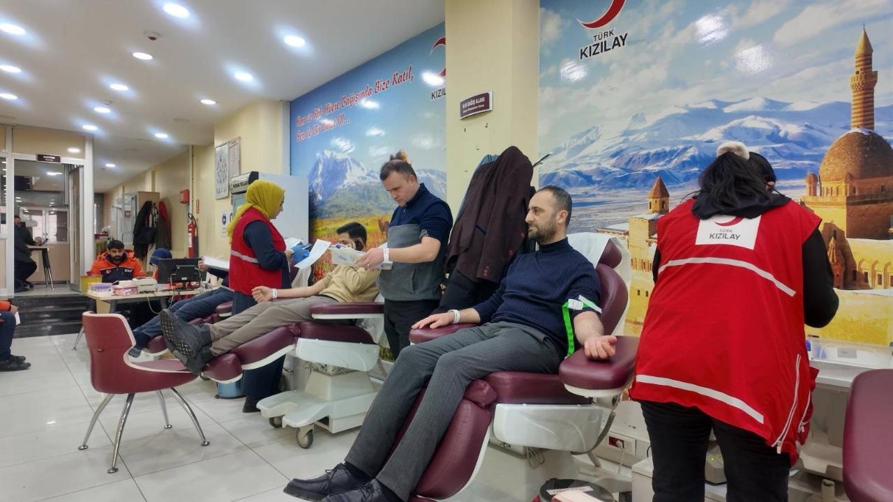 Ağrı’da Kan Bağışına Destek
