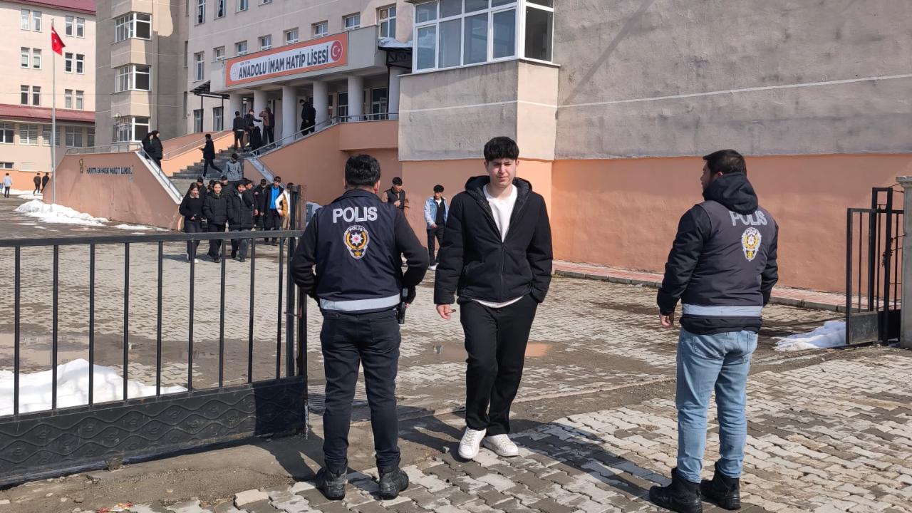 Ağrı’da okul çevrelerinde güvenlik önlemleri artırıldı