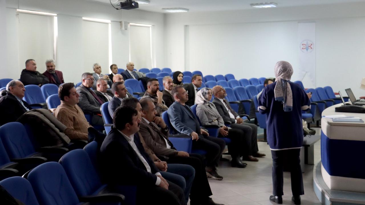 AİÇÜ’de işveren vekillerine rol ve sorumluluk eğitimi