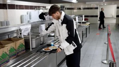 AİÇÜ’de öğrencilere Ramazan boyunca ücretsiz iftar yemeği verilecek