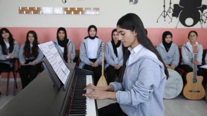 Çaldıran’da Nota Sesleri; 178 Öğrenci Enstrümanla Tanıştı, 8’i Konservatuvarı Kazandı!