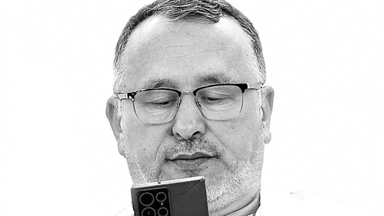 Ekrandaki "Açık Hava Dershanesi" Değerlerimizi Kim İnşa Ediyor?