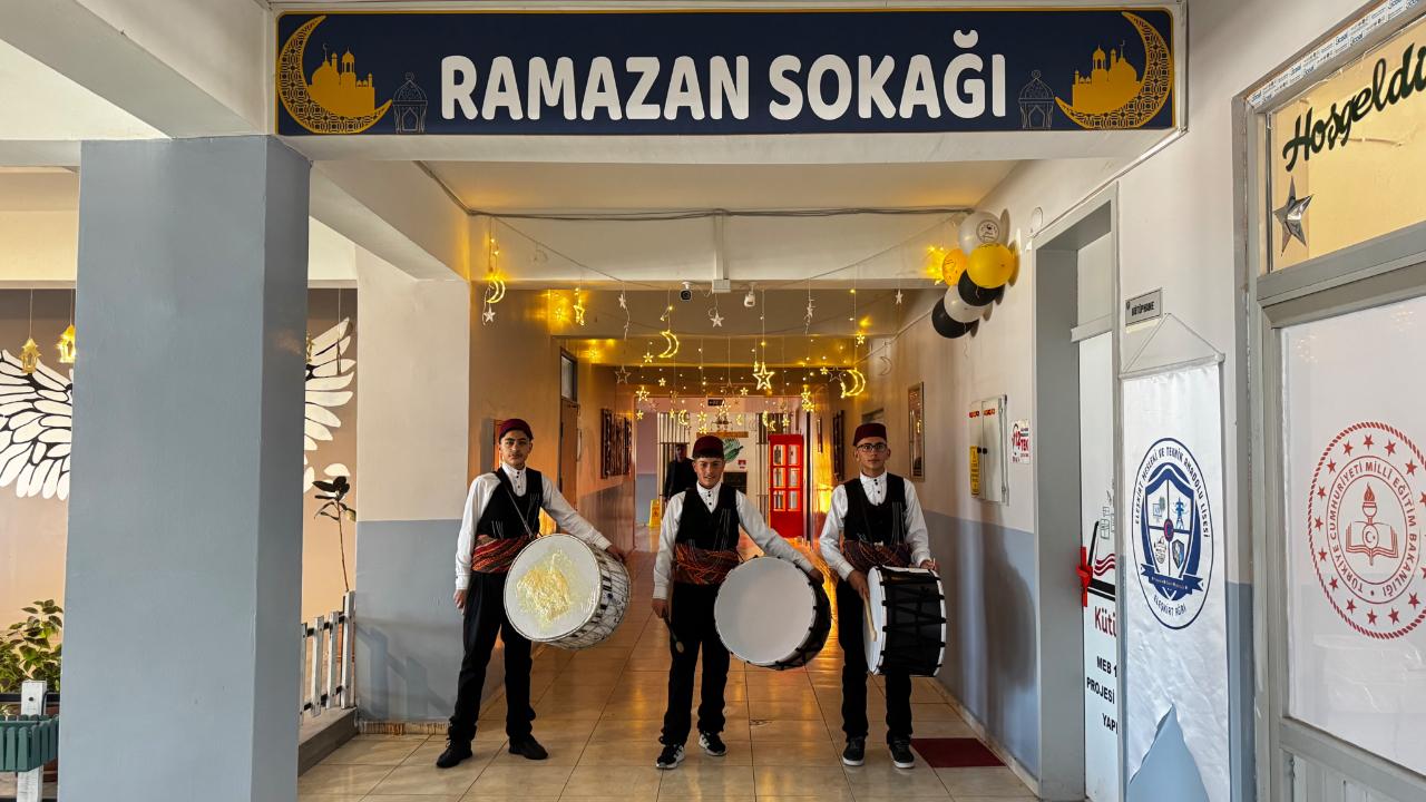 Eleşkirt’te Sıfır Atık Restoranında Anlamlı İftar (Videolu Haber)