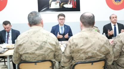 Erciş Kaymakamı Karaloğlu Jandarma Personeli İle İftarını Açtı