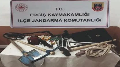Erciş’te Kaçak Kazıya Suçüstü Müdahale