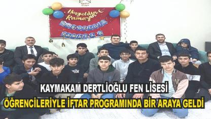 Patnos Kaymakamı Burak Dertlioğlu Öğrencilerle İftarada bir araya geldi