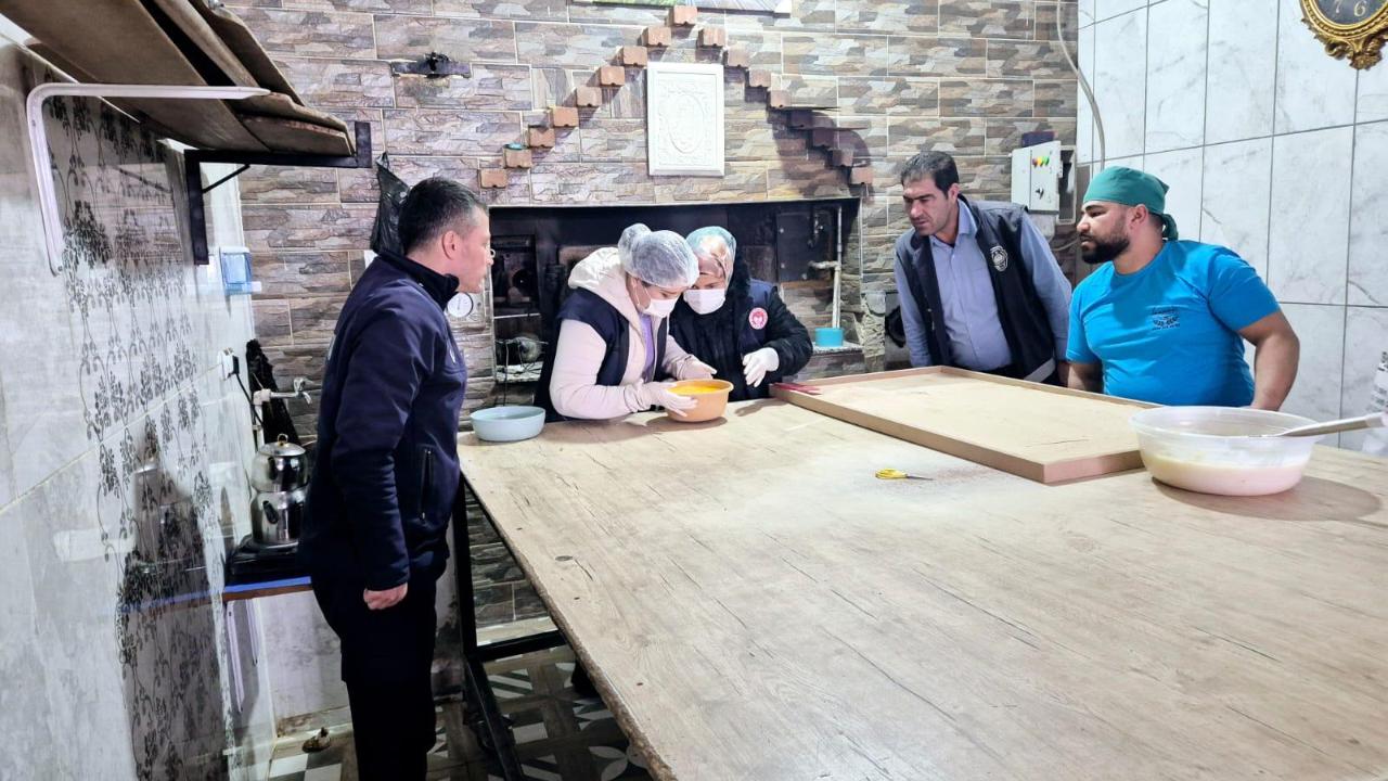 Tutak’ta Ramazan’ın ilk gününde fırın ve pastanelere denetim
