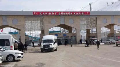 Kapıköy Gümrük Kapısı’nda geçişler kontrollü sürüyor