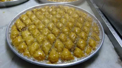 Bayram öncesi Van'da ’tatlı telaşı’ başladı