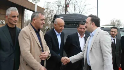 Muş Malazgirt’te bayramlaşma töreni düzenlendi