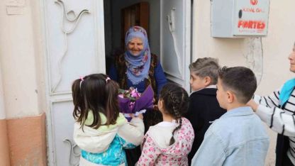 Malatya Battalgazi Belediyesi’nden çocuklarla bayram ziyareti