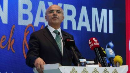 Malatya’da bayramlaşma programına yoğun katılım