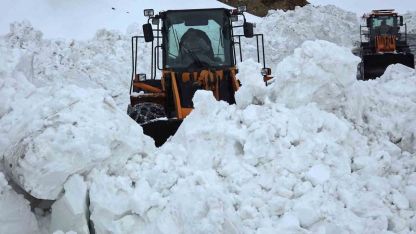 Bahçesaray yolu 3 ay sonra yeniden açılıyor