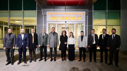 Ağrı’da 14 Mart Tıp Bayramı’nda sağlıkçılar aynı sofrada buluştu