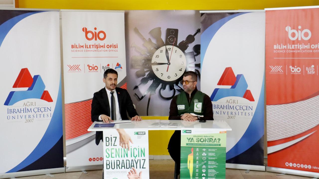 Ağrı’da Gençler Bilim Kafe’de Bağımlılığa Karşı Bilgilendirildi