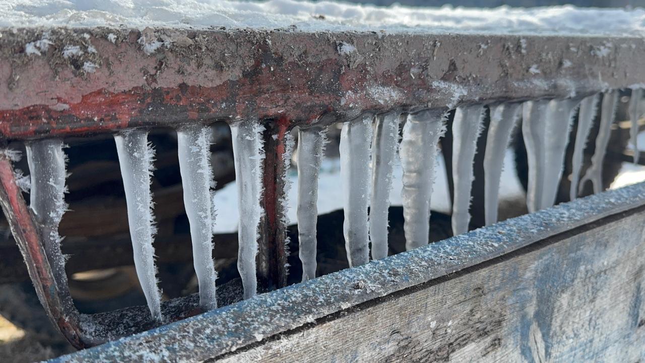 Ağrı’da hava yeniden buz kesti