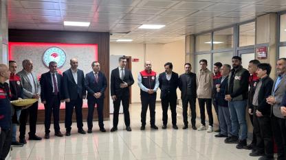 Ağrı’da kamu kurumlarında bayramlaşma heyecanı