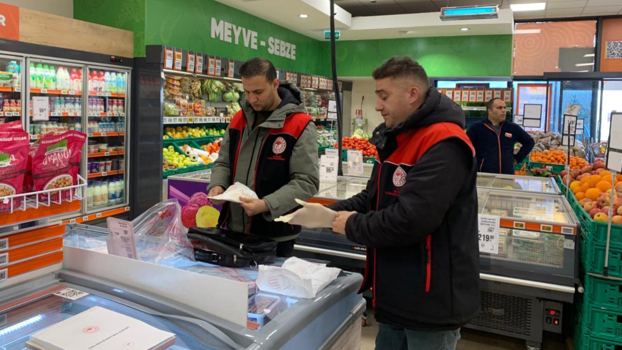 Ağrı’da meyve ve sebzeler mercek altında