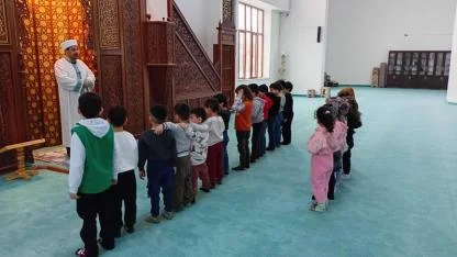 Ağrı’da öğrenciler camilerde Ramazan’ın manevi atmosferini yaşıyor