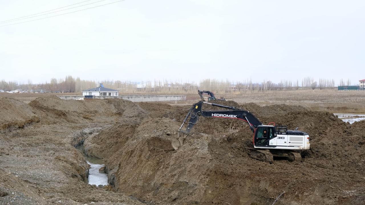 Ağrı’da sel riskine karşı önlemler artırıldı