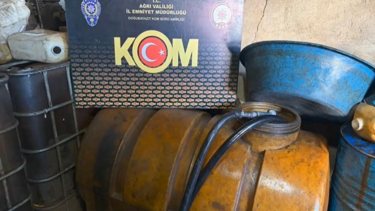 Ağrı’da sigara, akaryakıt ve ruhsatsız silahlar ele geçirildi (Videolu Haber)
