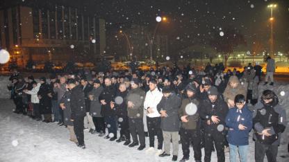 Ağrı’da teravih sonrası saldırılar protesto edildi