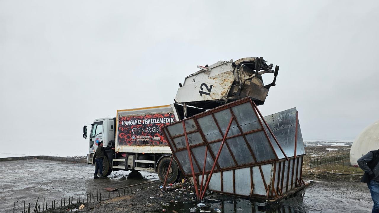 Ağrı’da vahşi depolama tarihe karışıyor