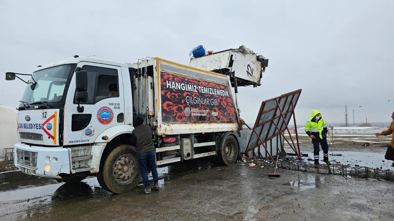 Ağrı’da vahşi depolama tarihe karışıyor
