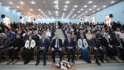 AİÇÜ’de rektör ve öğrenci buluşmaları devam ediyor