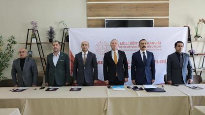 Bölge illerinden öğretmenevi yöneticileri Ağrı’da bir araya geldi