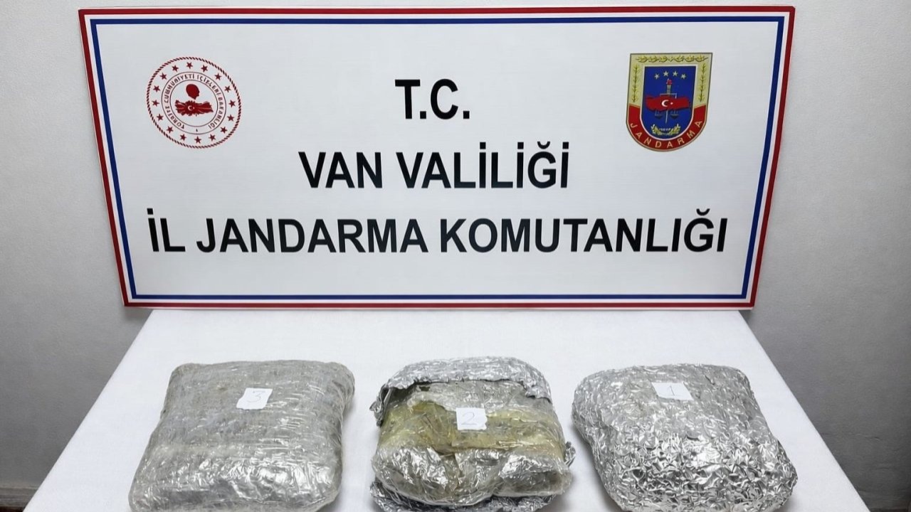 Çaldıran’da 4 kilo 60 gram skunk ele geçirildi