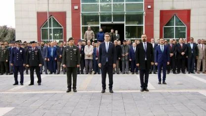 Erciş’te 18 Mart Çanakkale Zaferi ve Şehitleri Anma Günü Töreni Düzenlendi