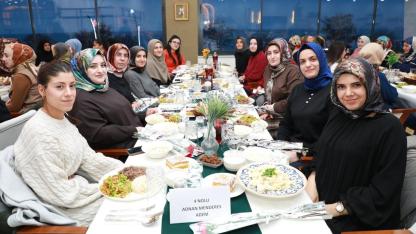 Erciş’te Emekçi Kadınlara Ramazan İftarı