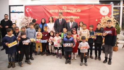 Erciş’te Yetim ve Öksüz Çocuklar İçin Anlamlı İftar