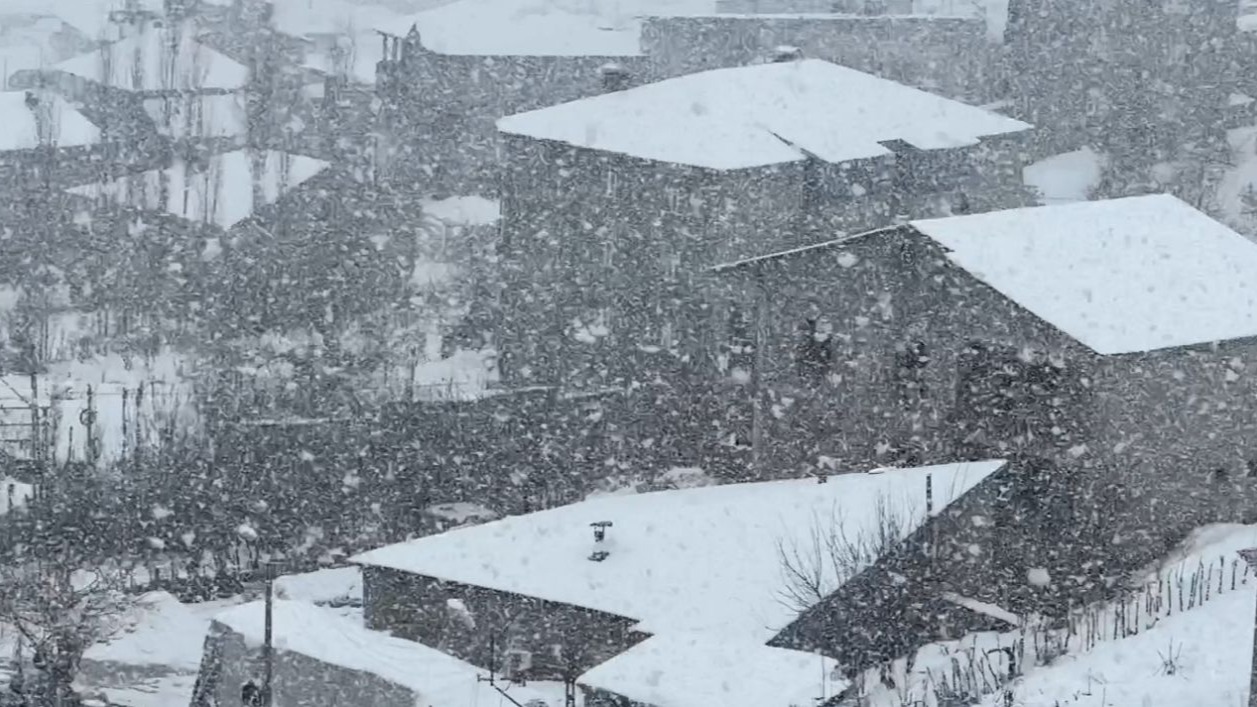 Hakkari Yüksekova’da iki gün içinde mevsim değişti